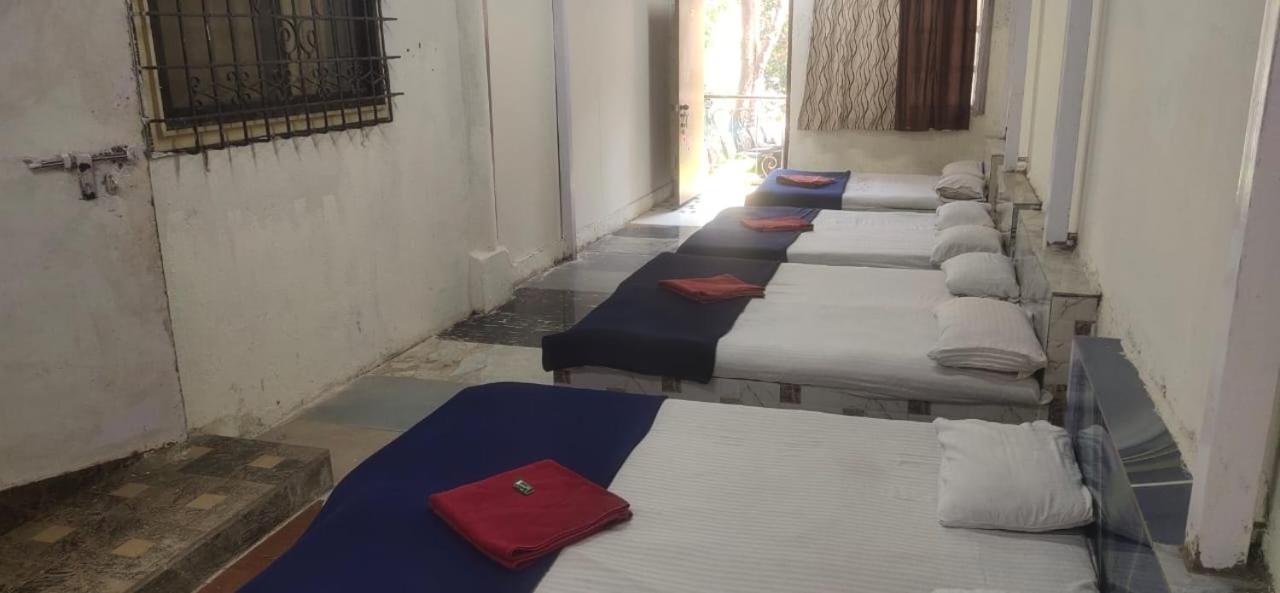 Hotel Hilltone- Matheran Dış mekan fotoğraf