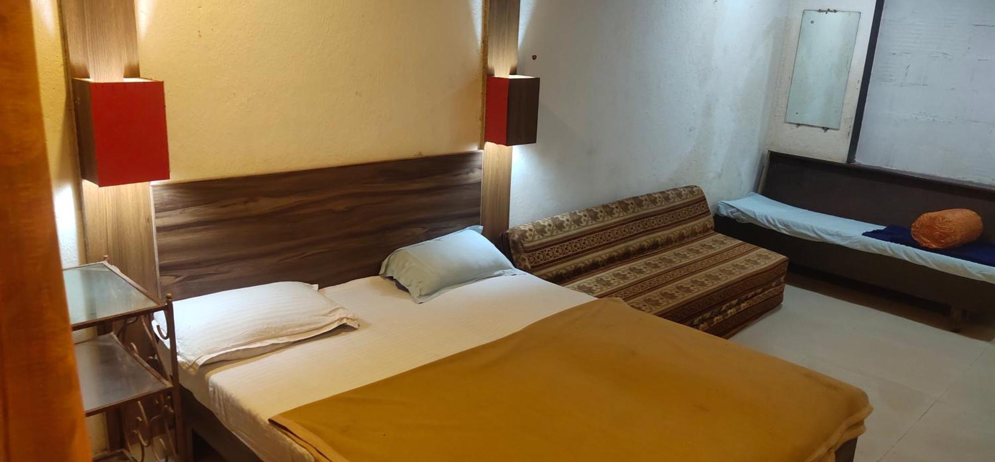 Hotel Hilltone- Matheran Dış mekan fotoğraf