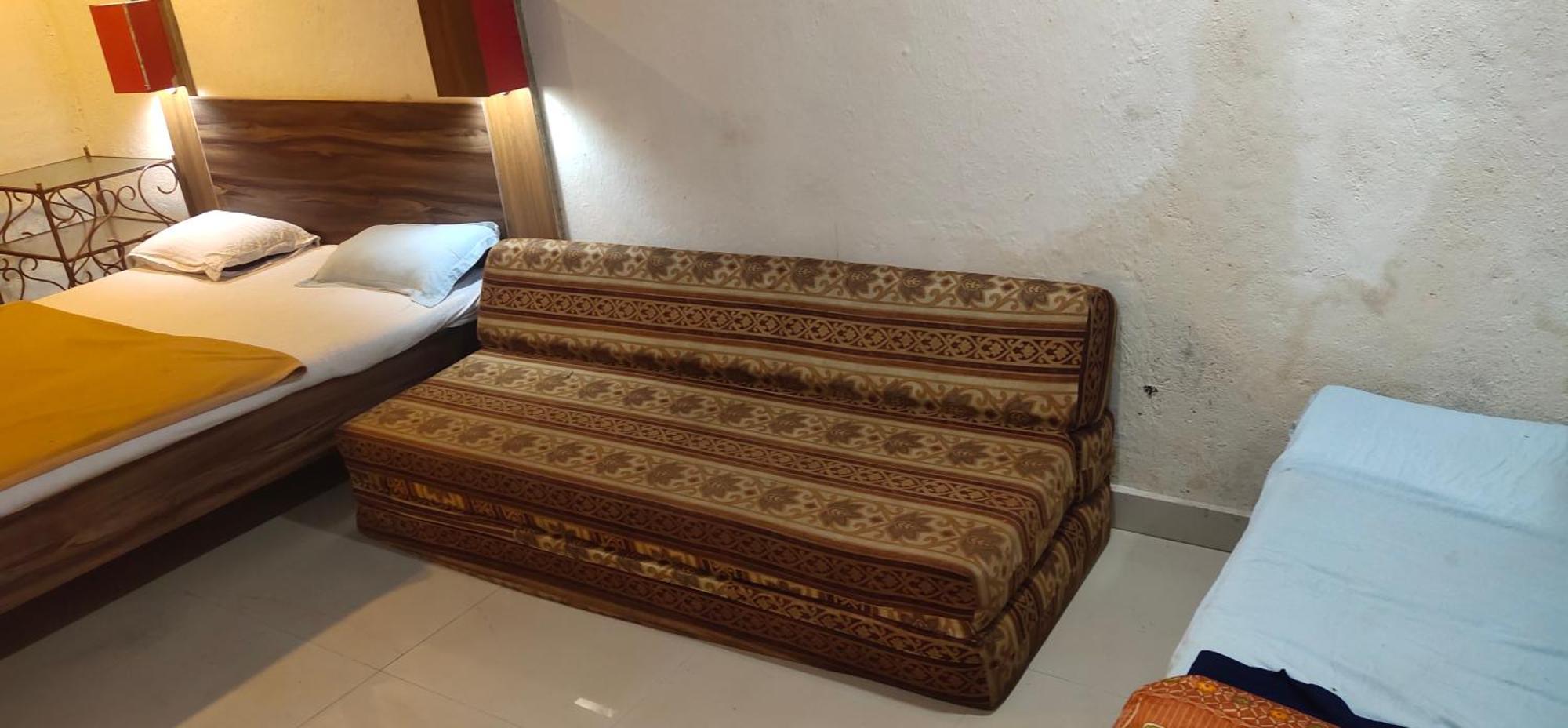 Hotel Hilltone- Matheran Dış mekan fotoğraf
